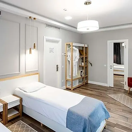 Hotel Frapolli 21
