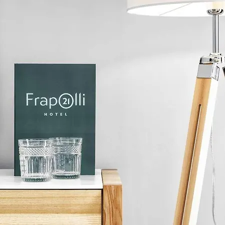 Frapolli 21 4*