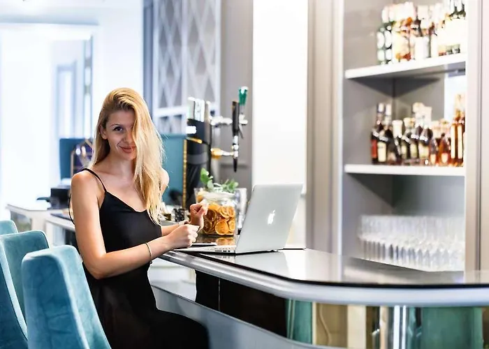 弗拉波利21酒店 4*