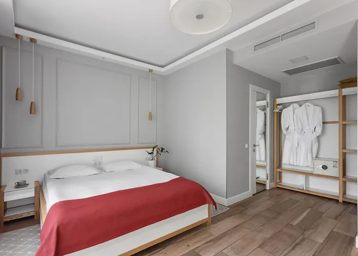 弗拉波利21酒店 4* 敖德萨